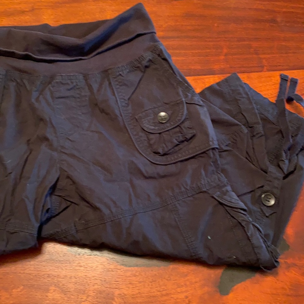 Calvin Klein performance capris